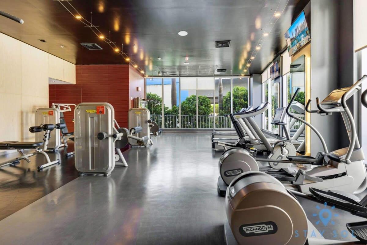 Infinite Views, Amazing Pool, Gym, Near Beach Hallandale Beach Extérieur photo