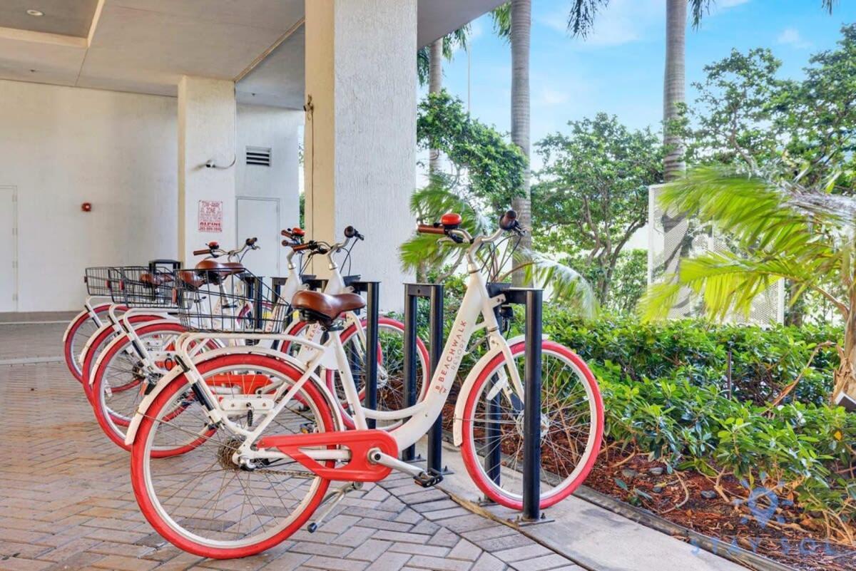 Infinite Views, Amazing Pool, Gym, Near Beach Hallandale Beach Extérieur photo