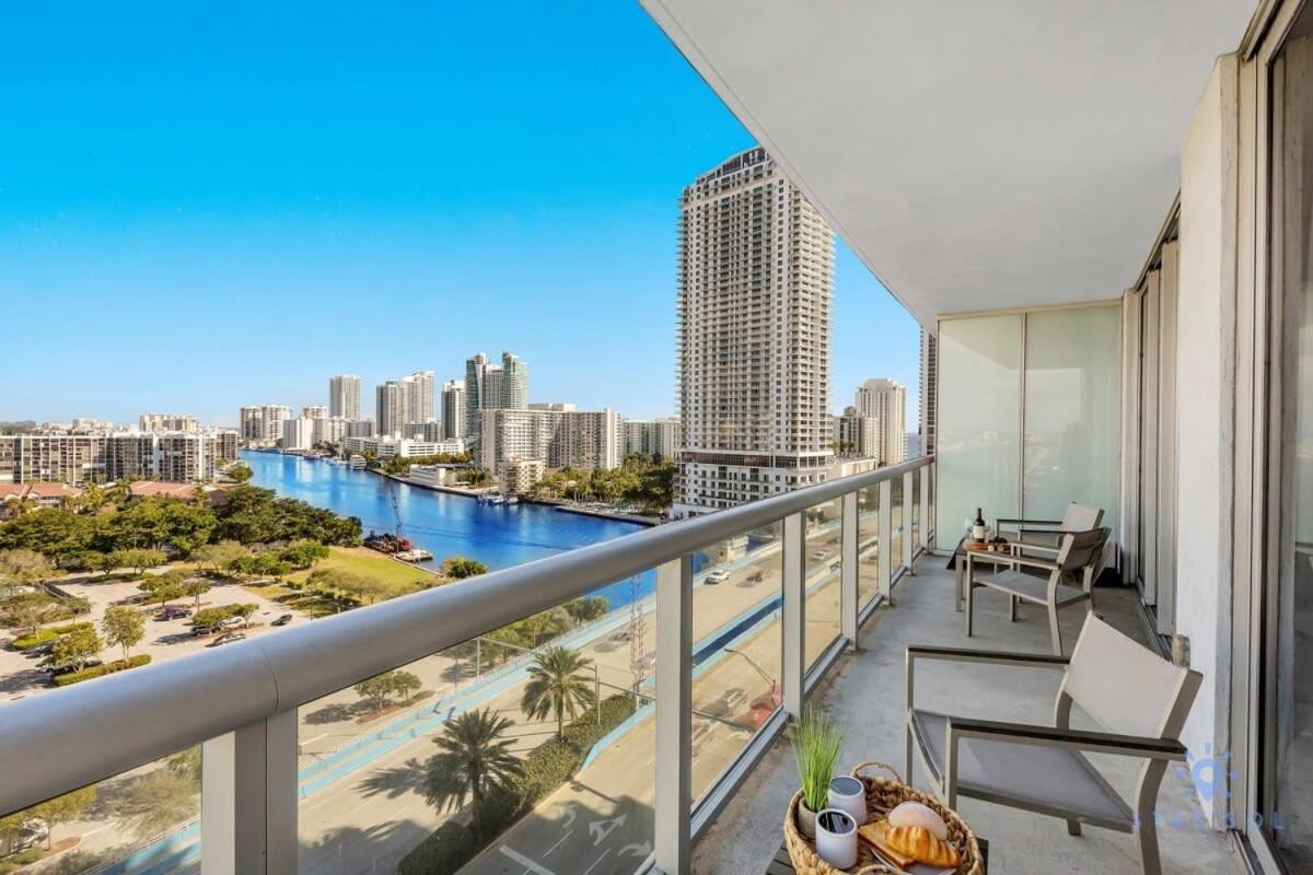 Infinite Views, Amazing Pool, Gym, Near Beach Hallandale Beach Extérieur photo