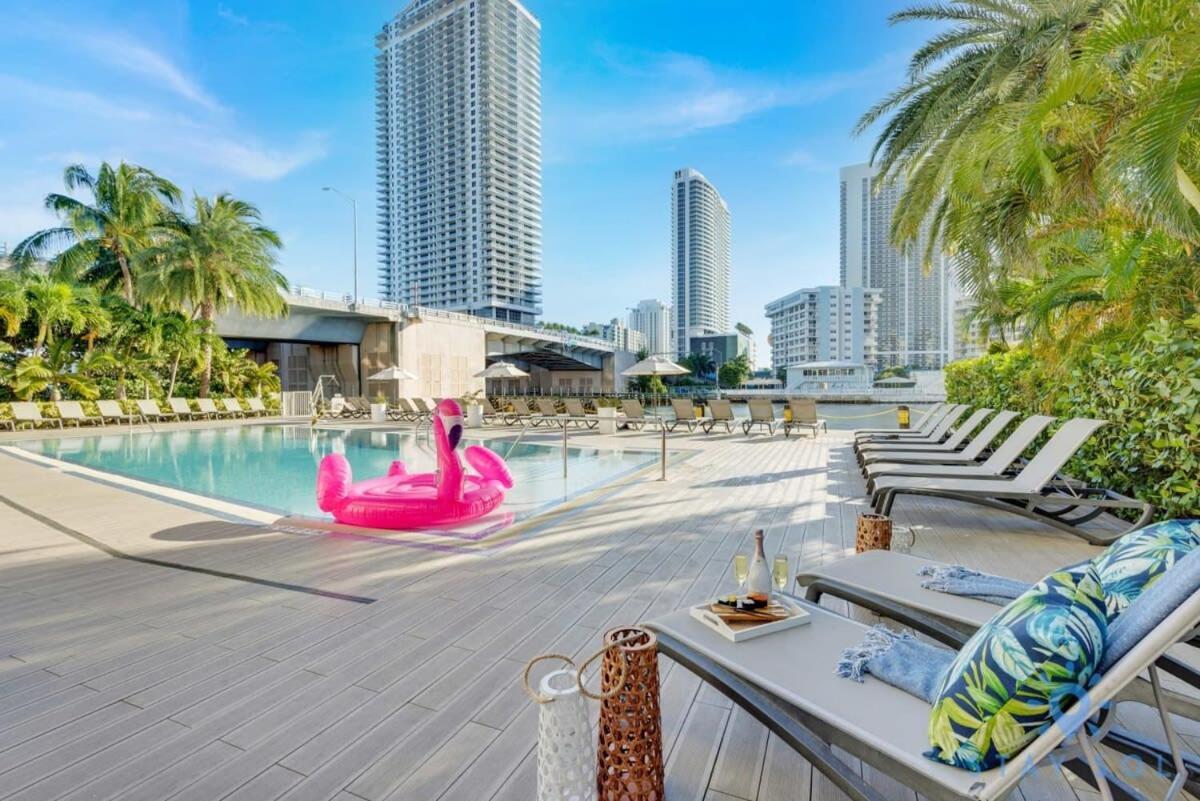 Infinite Views, Amazing Pool, Gym, Near Beach Hallandale Beach Extérieur photo